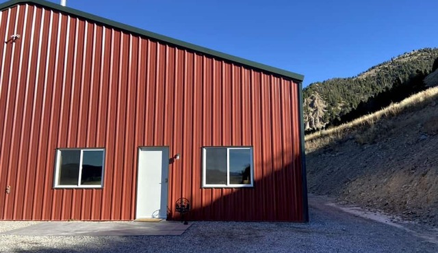 Unique Rustic Barn Retreat with Game Room near Yellowstone in Ennis, Montana