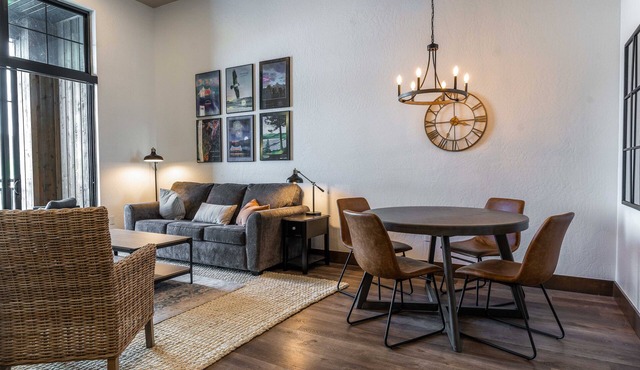 Upscale Lakeview Condo in Downtown Sandpoint