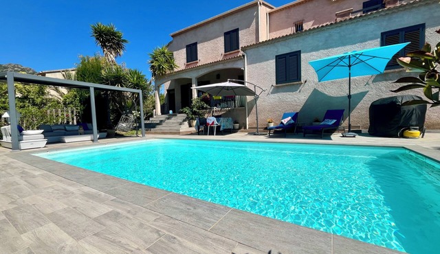 Vacation apartment close to the sea, ideal for couples and families.