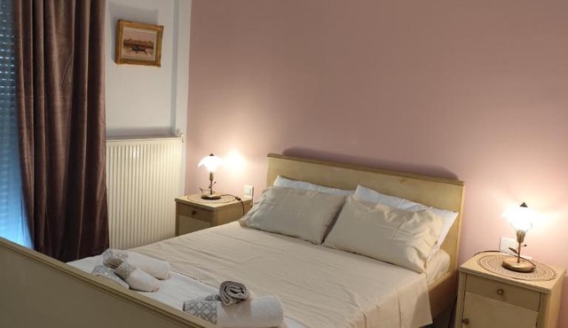 Vassiliki 's home, Central 1st floor apartment in Agrinio