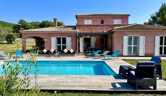 VILLA 5 rooms air-conditioned 10 pers Swimming pool 15 mn SANTA GIULIA PALOMBAGGIA