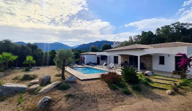 Villa de 5 chambres avec piscine privee jardin clos et wifi a Conca a 2 km de la plage