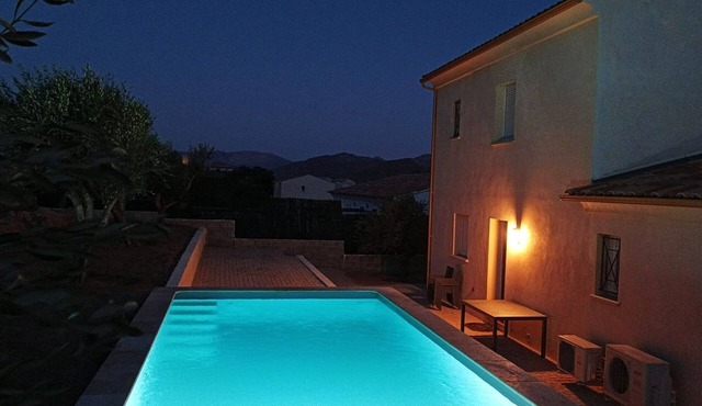 Villa Duplex 6 Personnes - Piscine - A 900m de la Plage