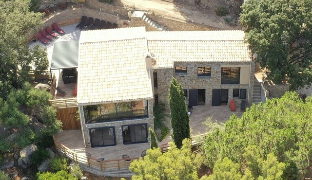 VILLA CASANOVA - FROM 2 TO 4 PERSONS