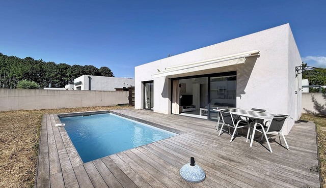 Villa in Cala Rossa with Private Pool and Beach Within Walking Distance