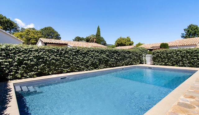 Villa in Residence with Pool Near Porto-Vecchio for 6 Guests