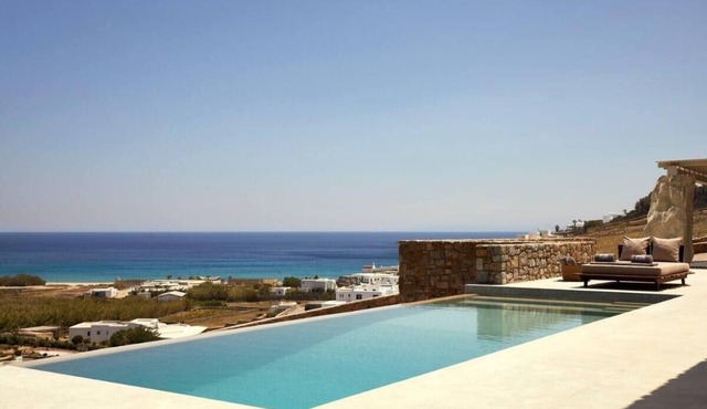 Villa 'La Leb' with Sea View, Wi-Fi and Air Conditioning