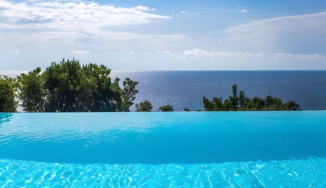 Villa "Les Hauts de Figha" with Sea View, Wi-Fi, and Air Conditioning