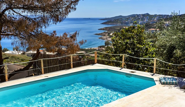 Villa Limanaki, Villa Limanaki Lavrion Port