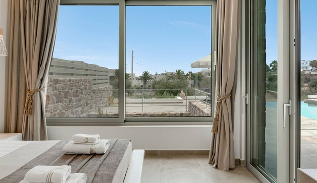 Villa 'Orelia Luxury 2' with Private Pool, Wi-Fi and Air Conditioning