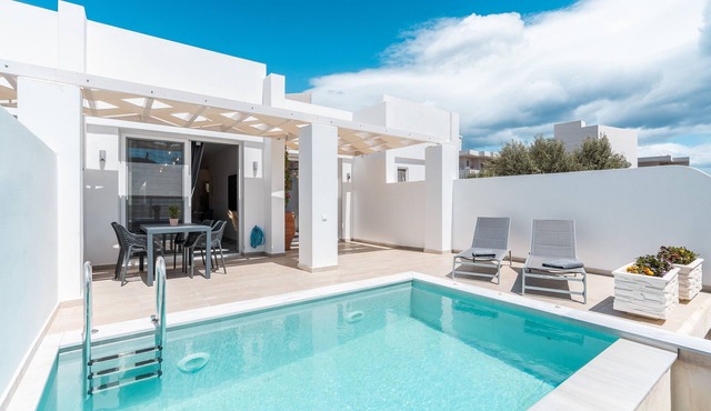 Villa 'Punta Mare 5' with Mountain View, Wi-Fi and Air Conditioning