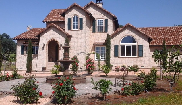 Villa Roma Secluded Wine Country Villa 15 miles from St Helena