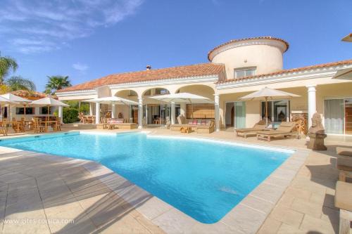 Villa torrella