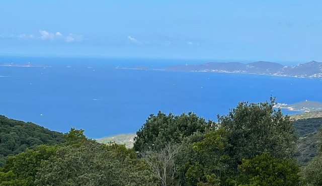 Villa with ocean view, located at Tassinca, in the Valinco Gulf