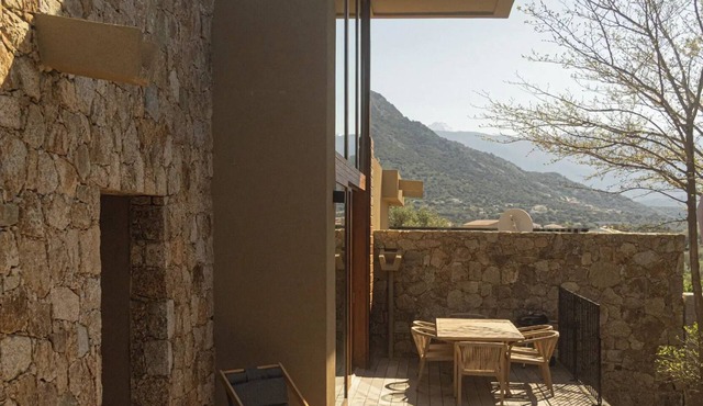 Villa with swimming pool, near Lozari beach – Corsica