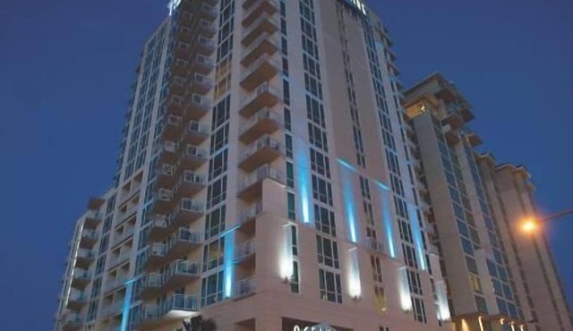 Virginia Beach | Ocean View Balcony Stay | Pool & Beach | Studio