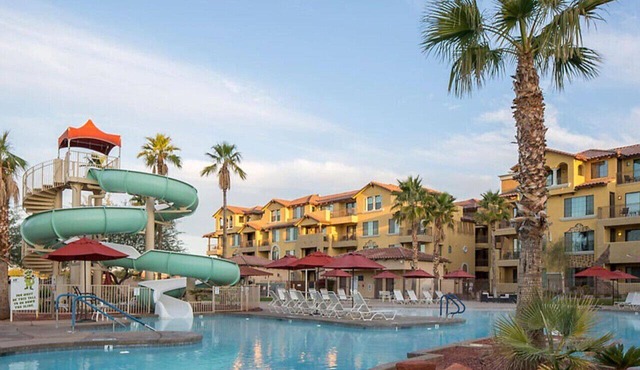 Visit the amazing Red Rock Formation in this beautiful 1BD condo with amenities
