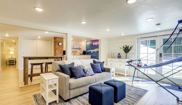 Walk to Dtwn Camas! Updated Home w/Game Room