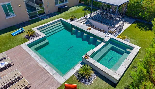 Wanderlust | Pool+Spa, Sunken BBQ, FirePit, Games!
