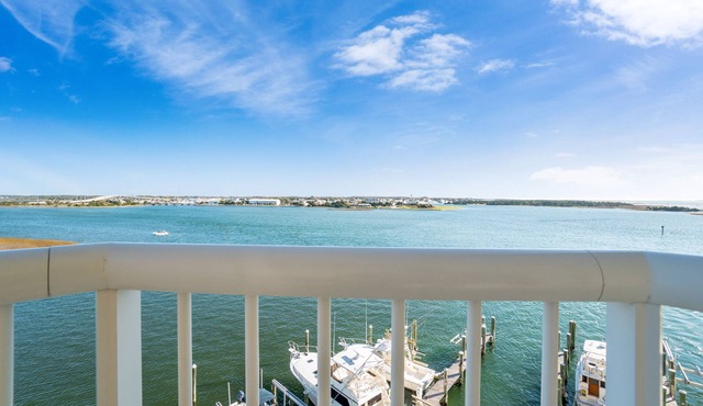 Waterfront Condo Getaway