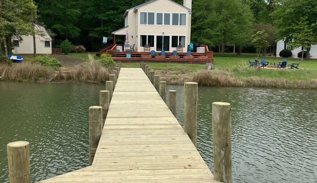 Waterfront Home w/Views from Every Room – Wake Up to Bay Sunrises! Pet Friendly