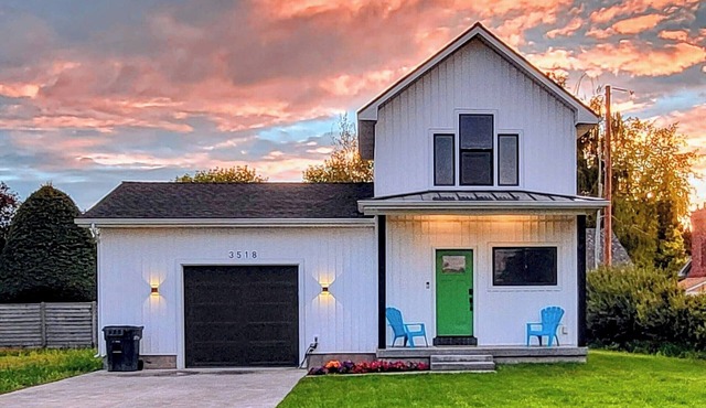 Welcome to the Idaho Falls Tiny House - Sleeps 5