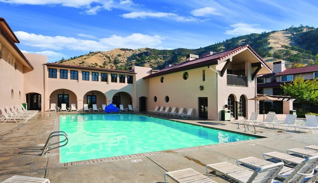 What a setting . What a resort !