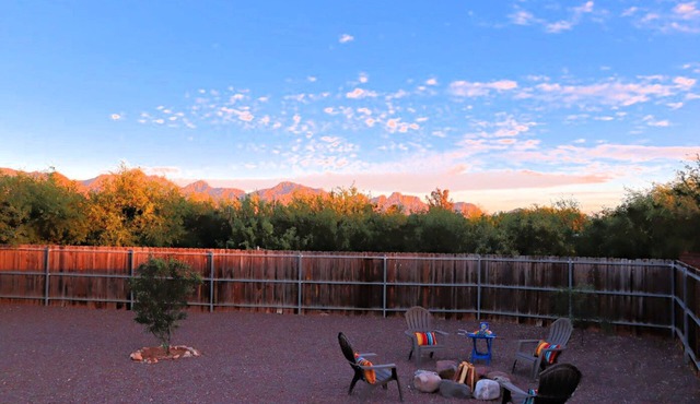 WINTER WHERE IT'S WARMER! One-Story, Patio w/Mountain Views & Washer/Dryer!