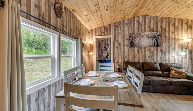 Woodland Cabin Near Wayne National Forest