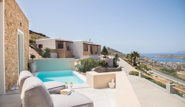 YoUtopia Ios (2) - Sea View and private pool