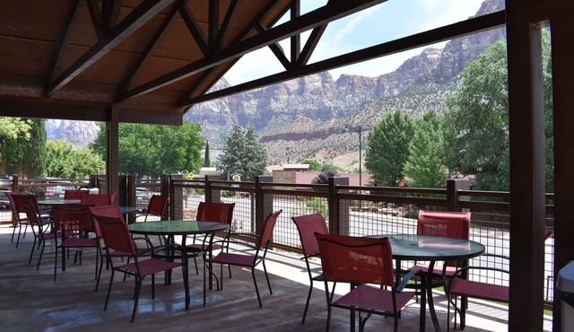 Zion Canyon Lodge