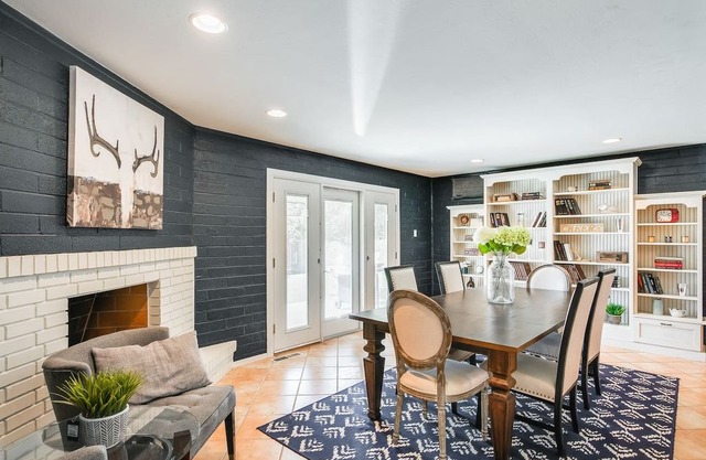 OLD TOWN Scottsdale - 3 bed 2 bath BEST LOCATION!
