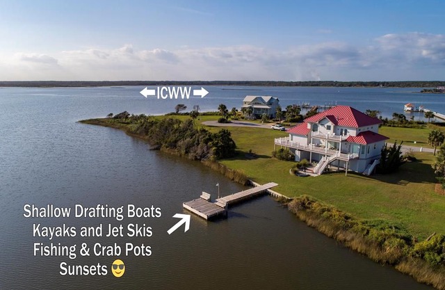 Sailview Drive 18 / Community Pool, Elevator, Internet