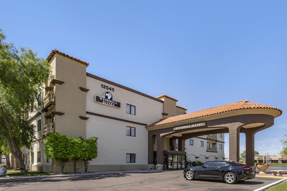 Surprise Original Townsite Hotel | Windmill Suites Surprise, Ascend Hotel Collection
