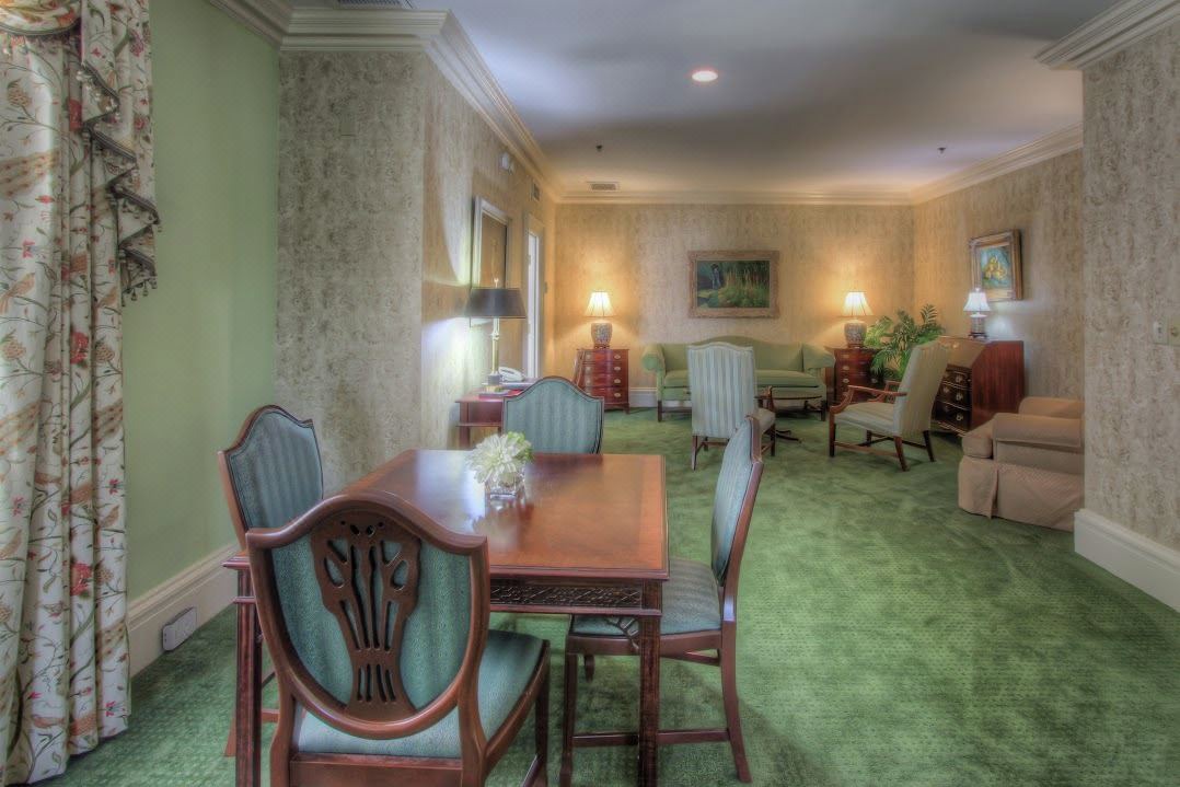 Photo of Livingroom in Norfolk - Virginia Beach
