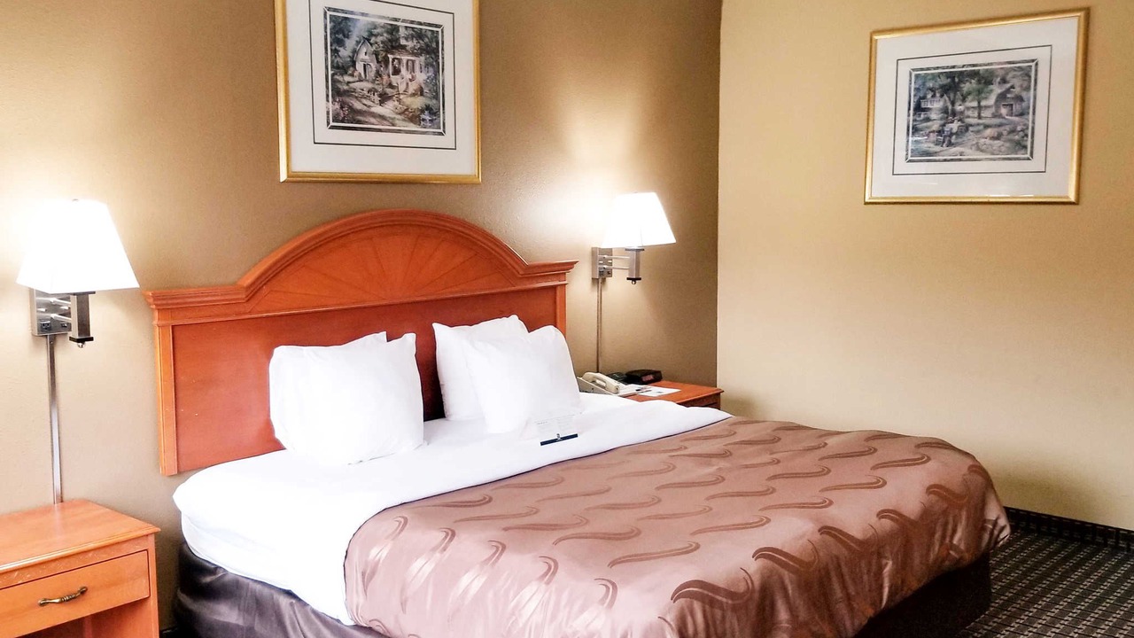 Photo of Bedroom in Sharonville