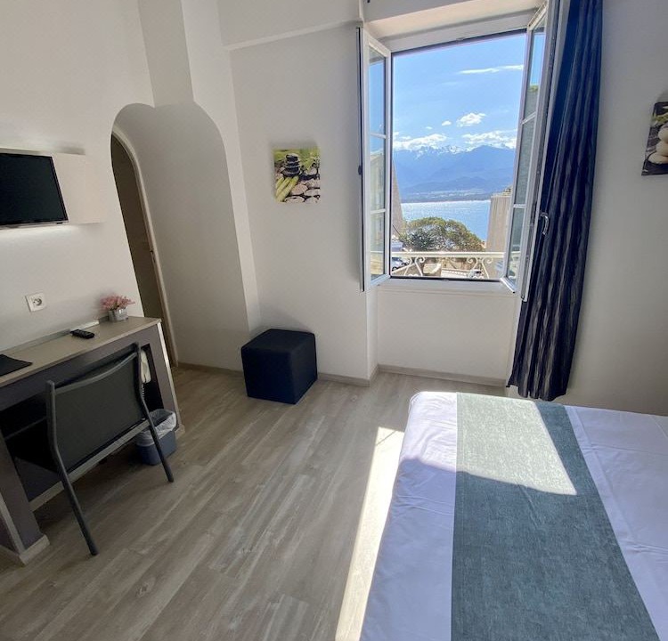 Photo of Bedroom in Calvi