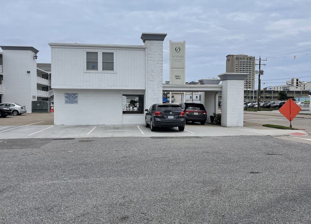 Photo of Buildings in Northeast Virginia Beach