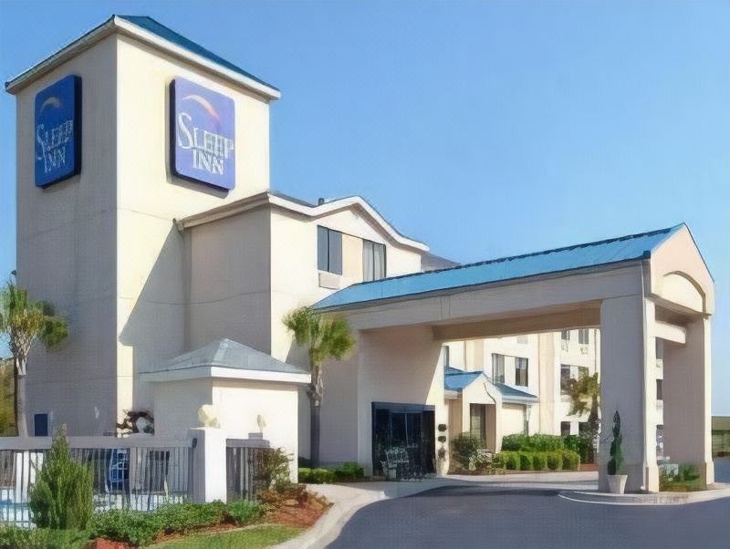 Photo of Buildings in Walterboro - St. George