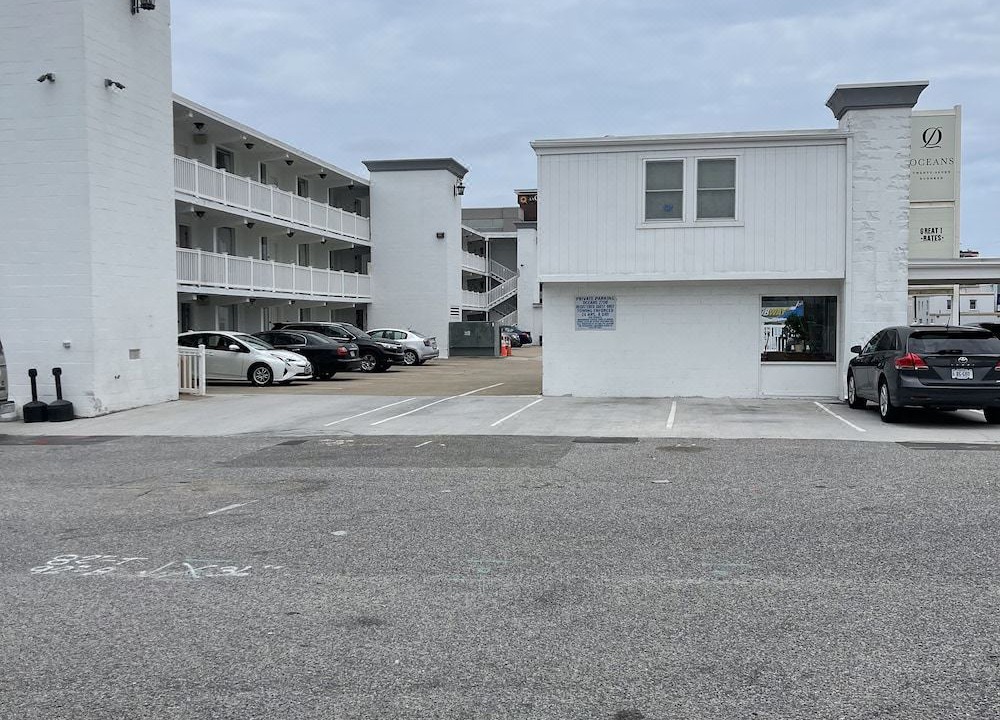 Photo of Buildings in Northeast Virginia Beach