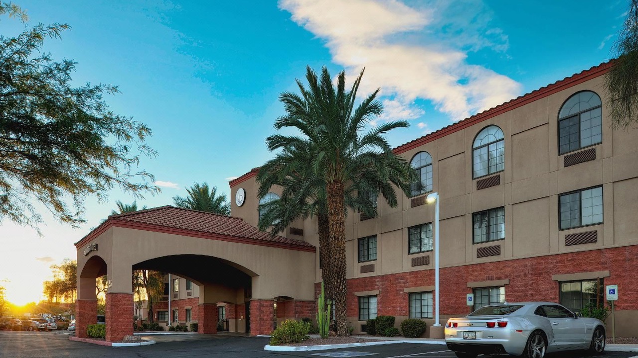 Photo of Buildings in Palo Verde
