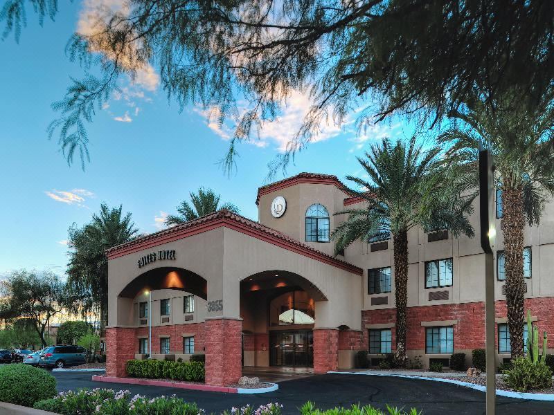 Photo of Buildings in Palo Verde