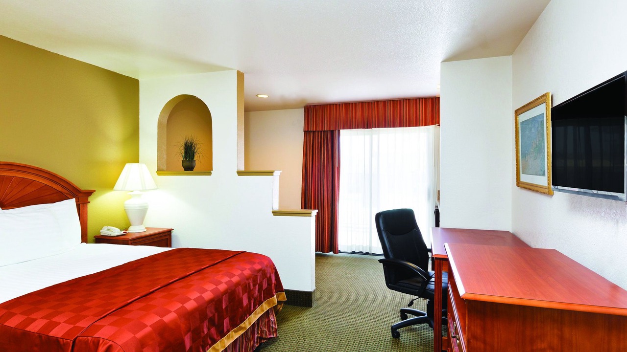 Photo of Bedroom in Tehachapi