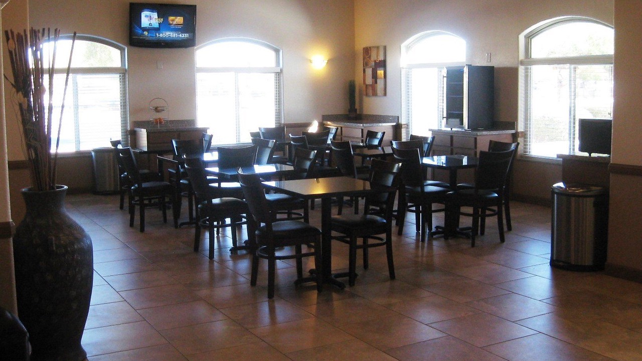 Photo of Livingroom in Maryvale