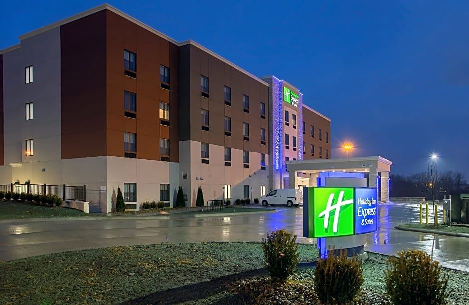 Photo of Buildings in Crosswoods