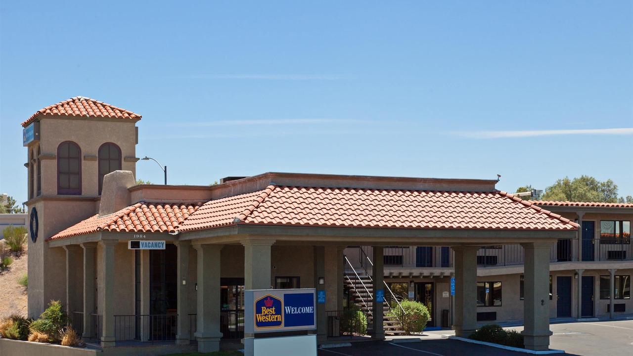 Photo of Buildings in Barstow