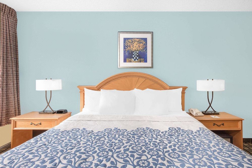 Photo of Bedroom in Ruther Glen