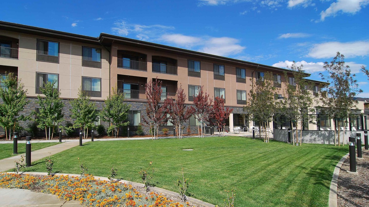 Photo of Buildings in Tehachapi