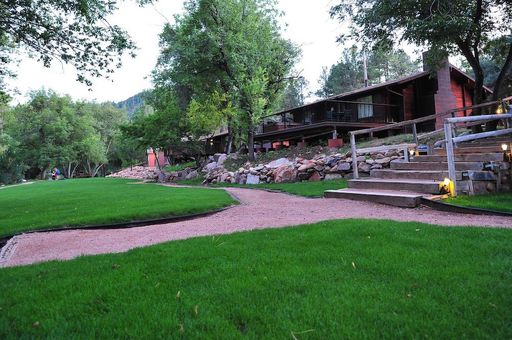 Photo of Buildings in Kohls Ranch
