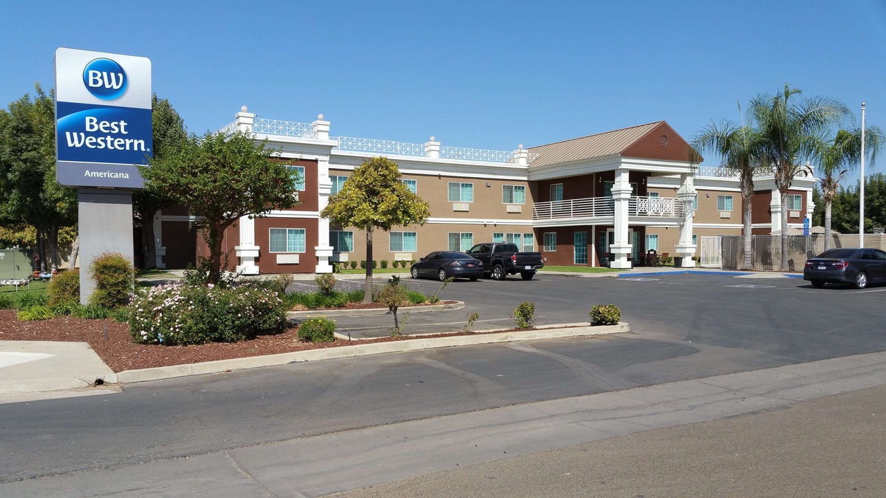 Photo of Buildings in Dinuba